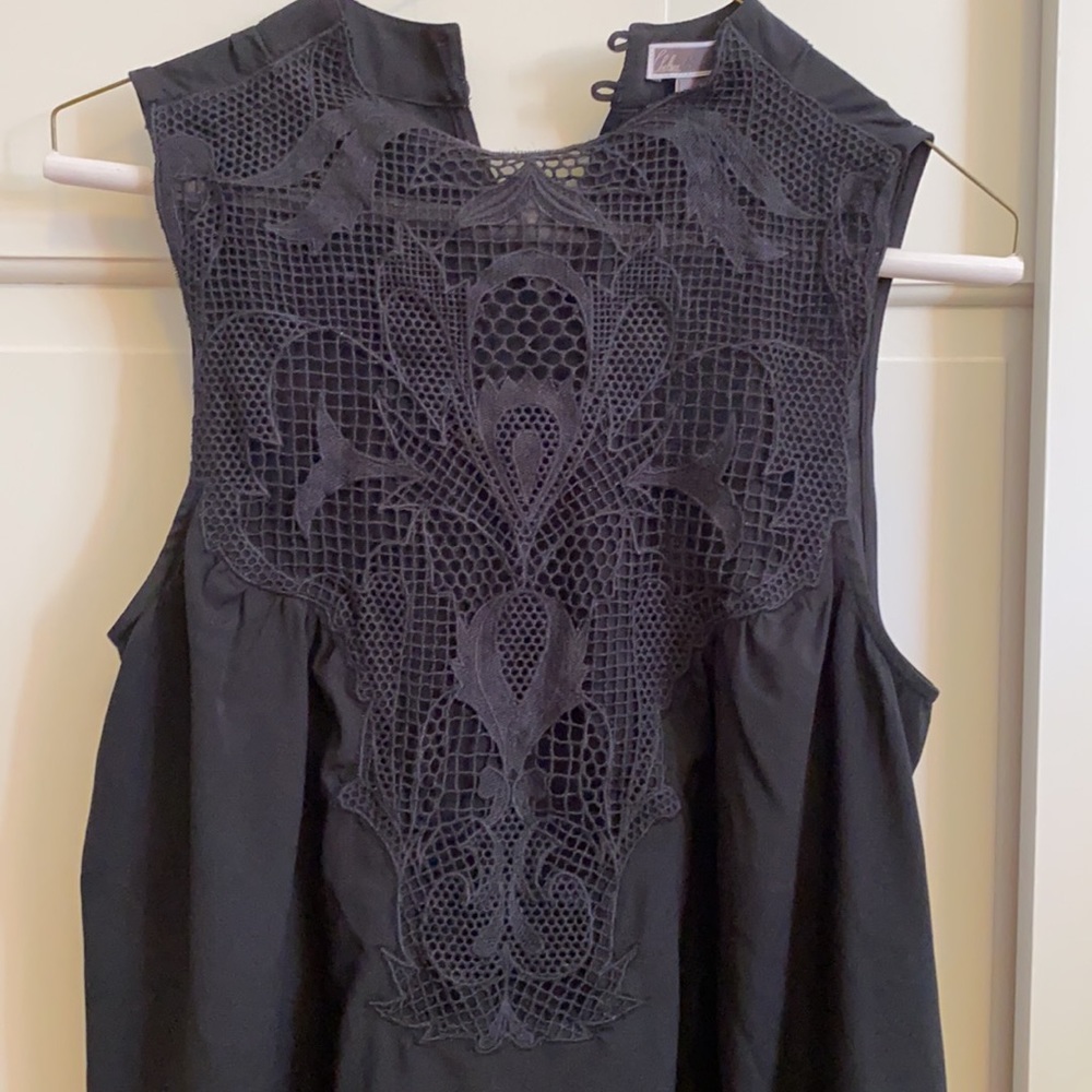 Sleeveless Top Black Size S